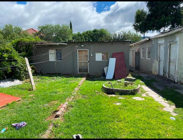 15 BEDROOM HOUSE FOR SALE IN SANDRINGHAM